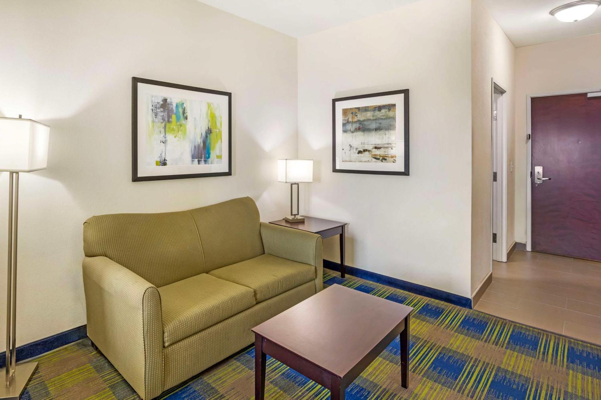 Best Western Plus Pratt Luaran gambar