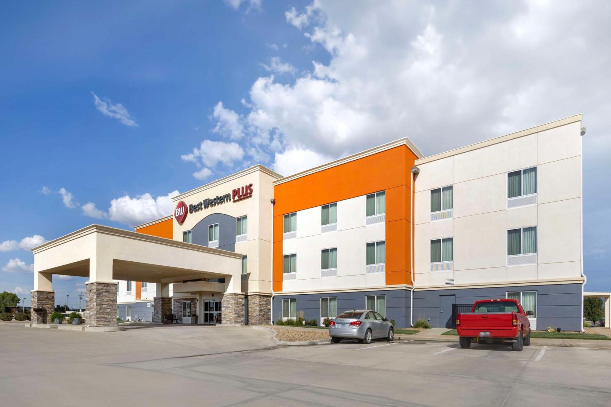 Best Western Plus Pratt Luaran gambar