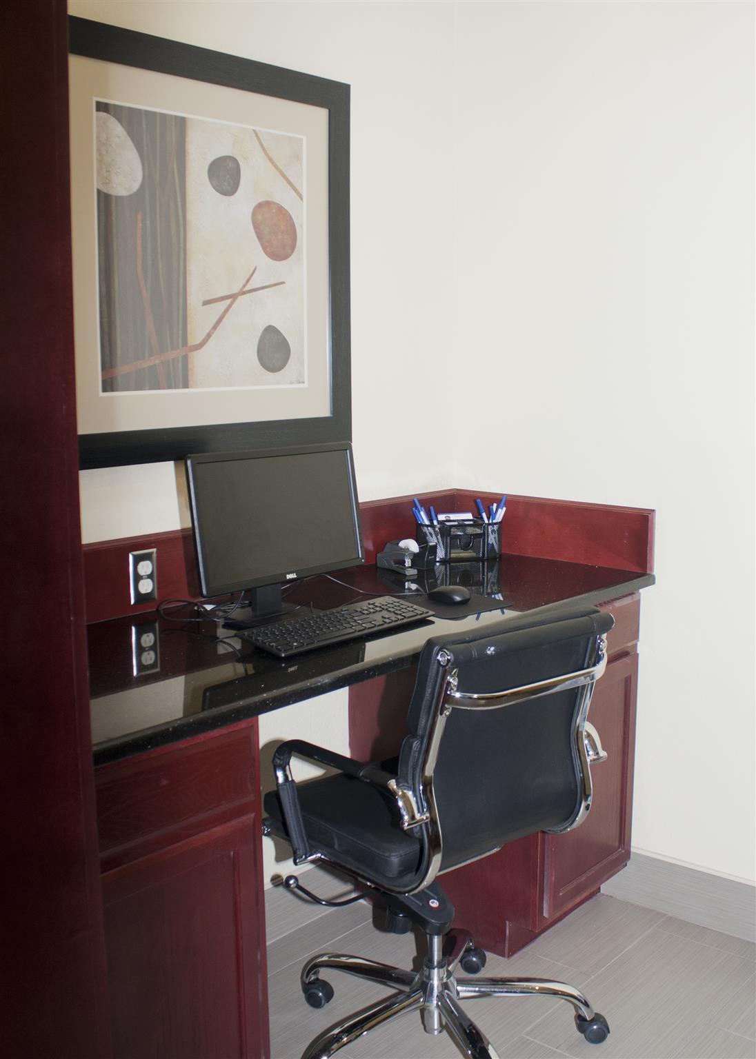 Best Western Plus Pratt Luaran gambar